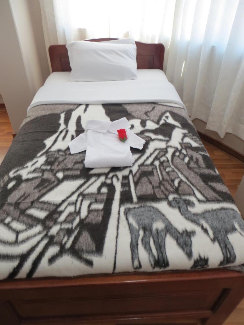La Casa De Yoni Hotel Puno Bagian luar foto